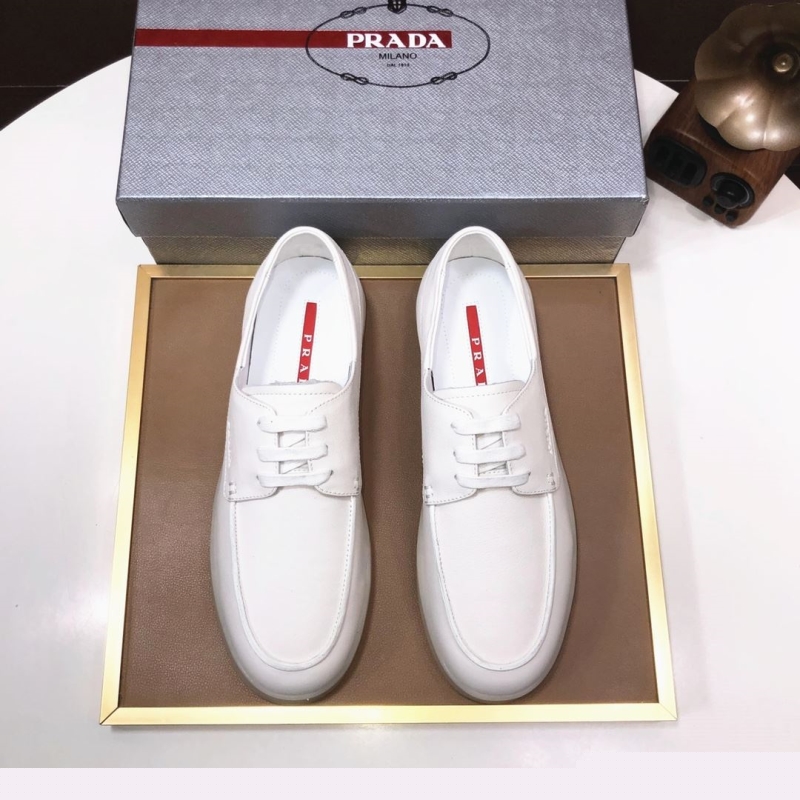 Pra*a sneakers